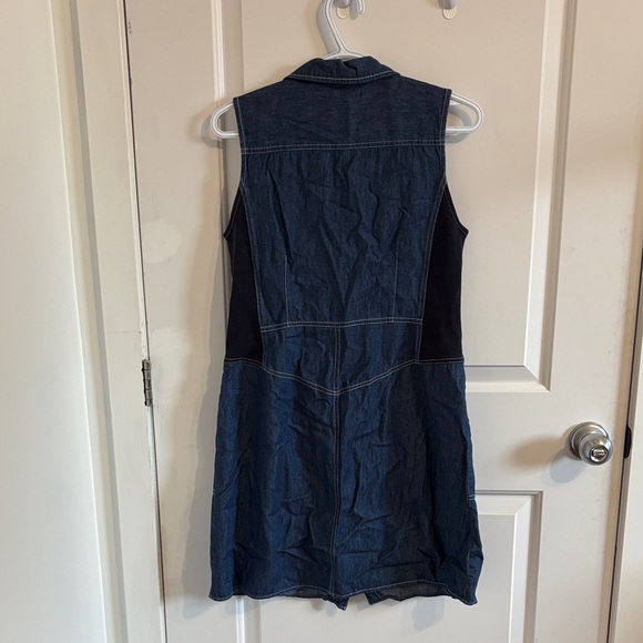Denim Sleeveless Dress with Zipper - Picture 4 of 4
